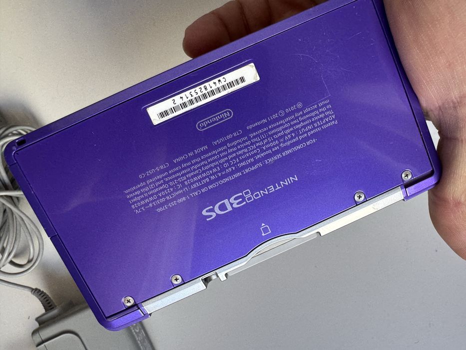 Nintendo 3ds purple
