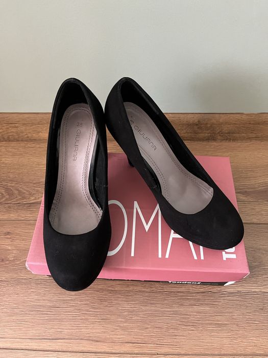 Дамски обувки с ток