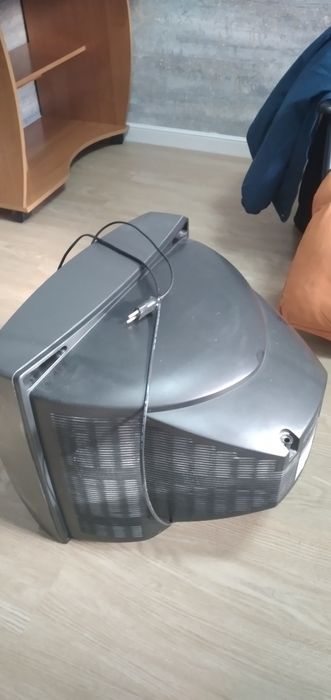 Продаю в рабочем состояние телевизор
