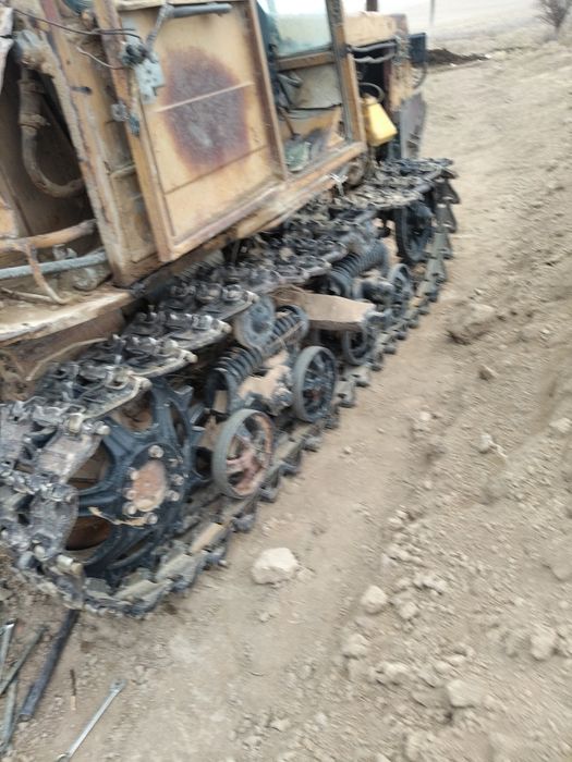 Трактор Вт дт75 traktor