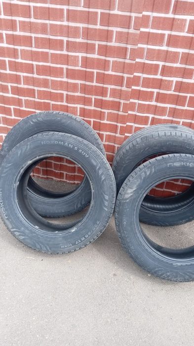 Продам летнюю резину