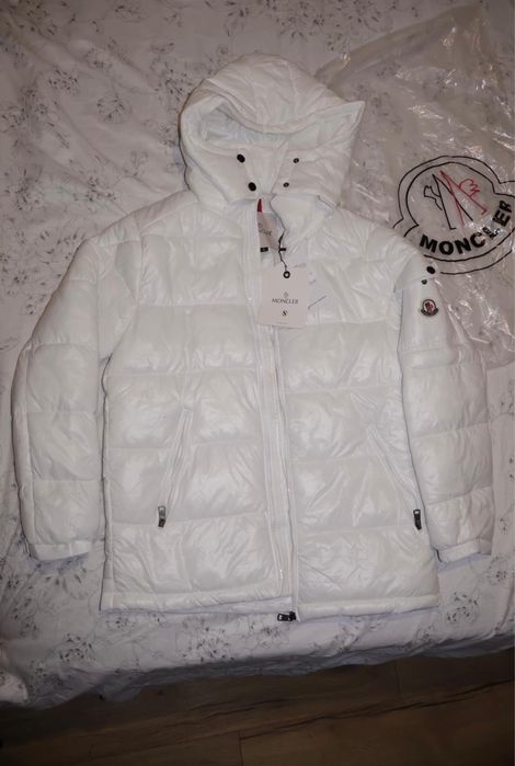 Geaca barbat puffer alba noua cu eticheta S