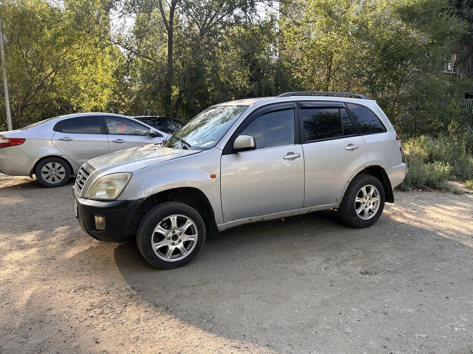 Chery Tigho 2010
