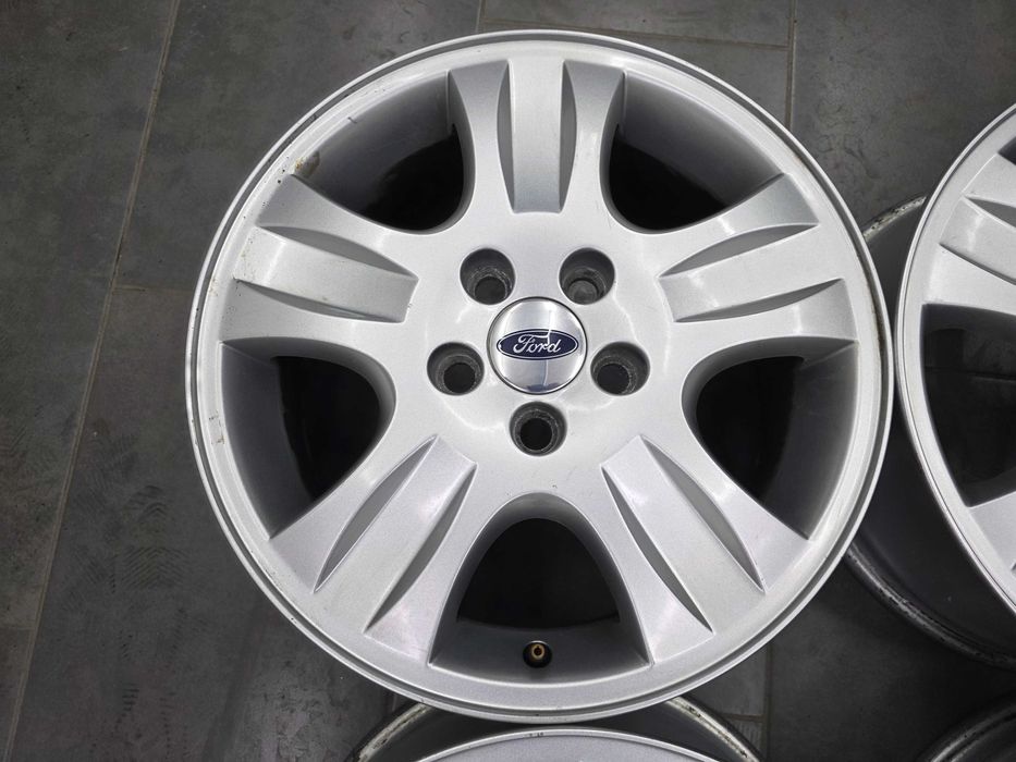 Джанти 16 - Ford