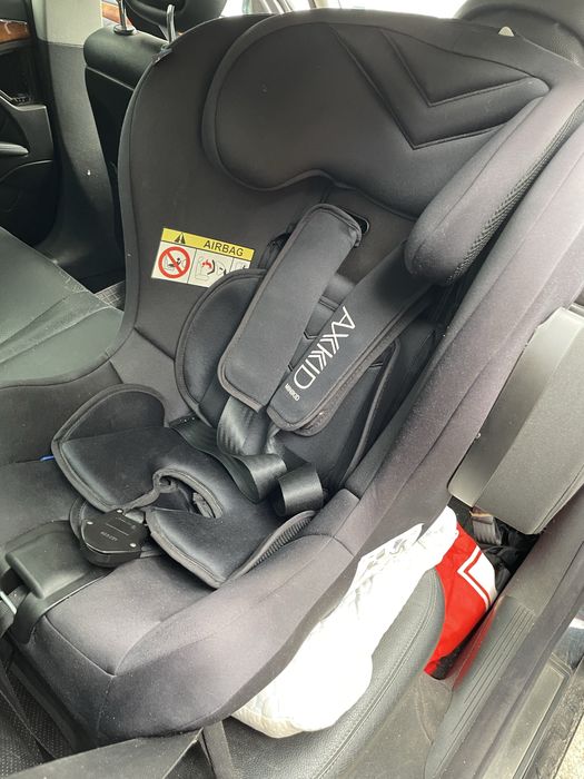 Столче за кола AXKID Minikid 2