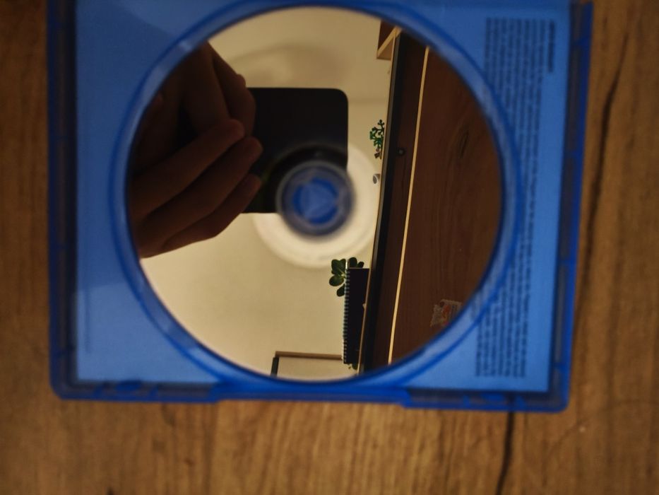 Продам диск на пс5 обмен уместен