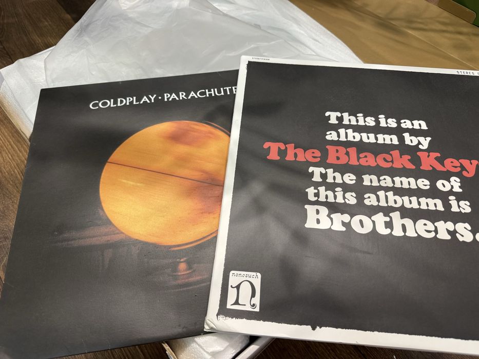 Продам виниловый проигрыватель Audio technica