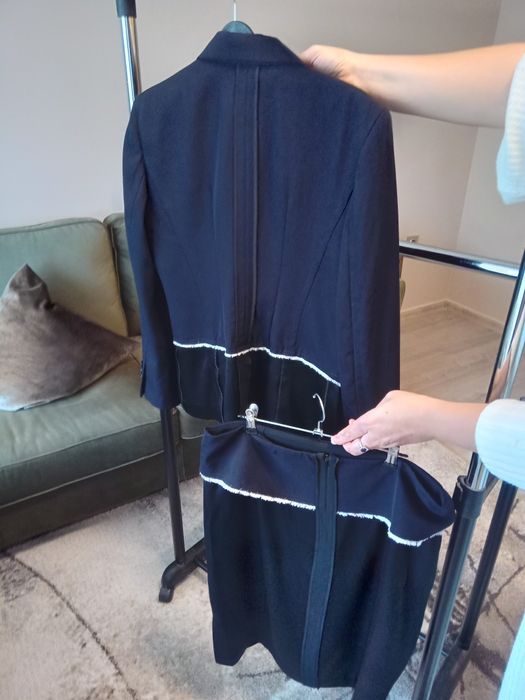 Дизайнерски дамски Костюм Donna Karan DKNY