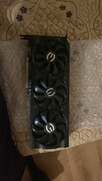 De vânzare placa video EVGA RTX 3070