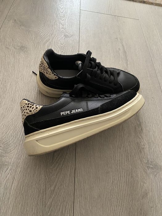 Adidasi  pepe jeans marime 37