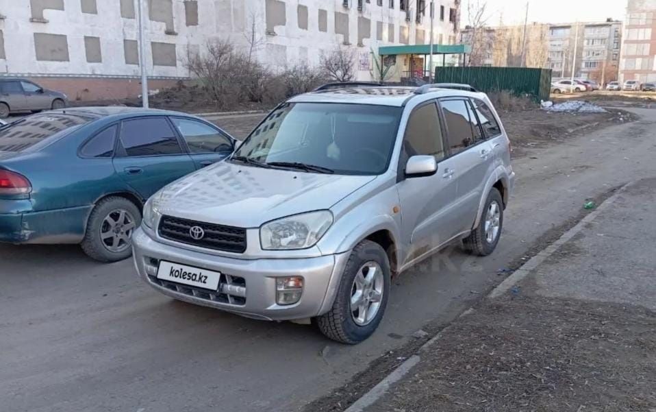 Продам TOYOTA RAW4 2001г