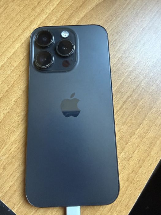 Iphone 15 pro.