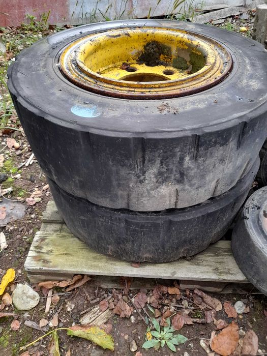 Roti stivuitor 300-15 pline