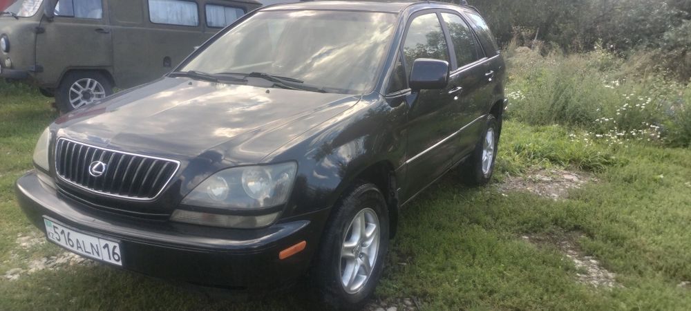 Продам Лексус рх300