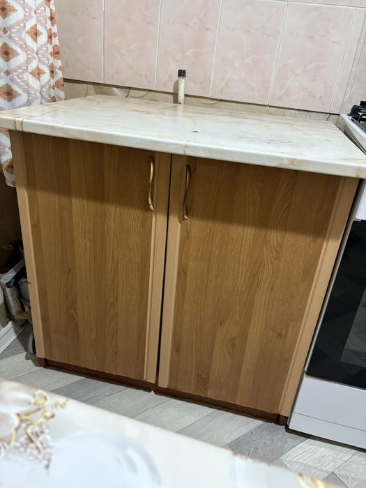 Продам кухинный гарнитур