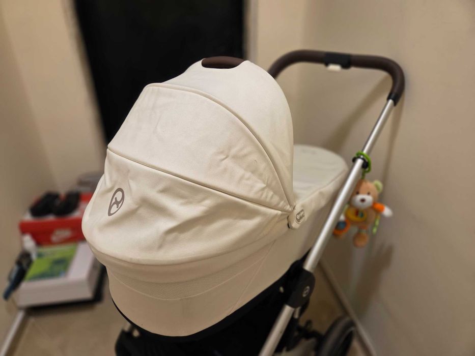 Cybex balios s lux бебешки кош