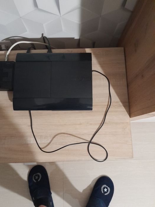 Vând ps3 super slim,stare perfecta de funcționare!!!