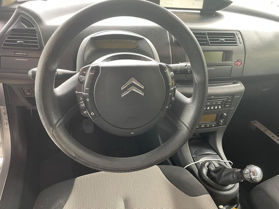 Citroën C4 in stare bună de funcționare.