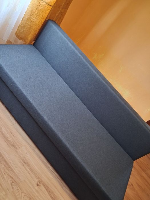 Canapea extensibilă Nouă