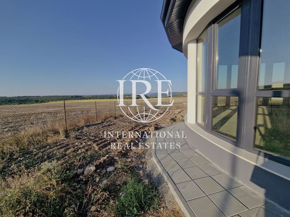 Продава се Къща в с. Кичево, Област Варна - 161 кв.м за 821 €/кв.м - Снимка #1