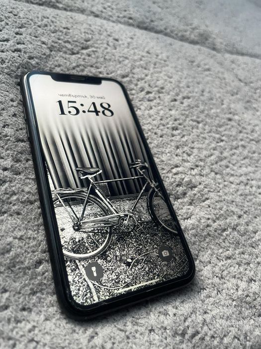 iPhone XR айфон 10, запазен, отключен