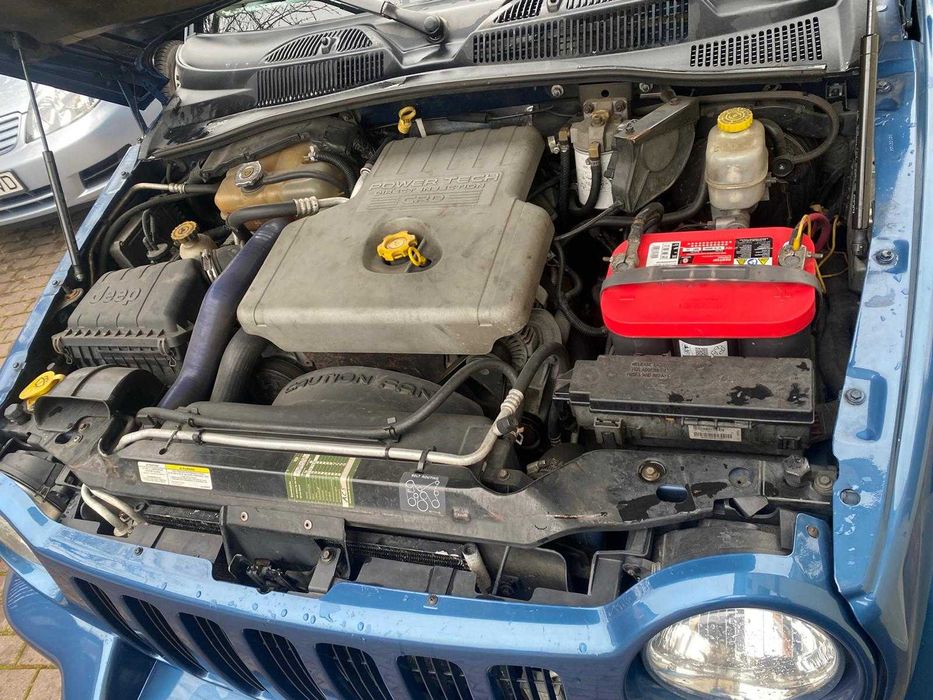 Vand Jeep Cherokee unicul proprietar