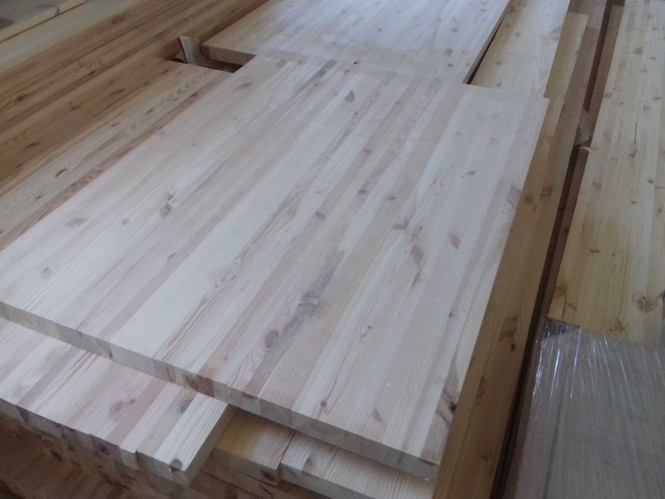 Blaturi pin calitate superioară, perfecte pentru lucrări premium