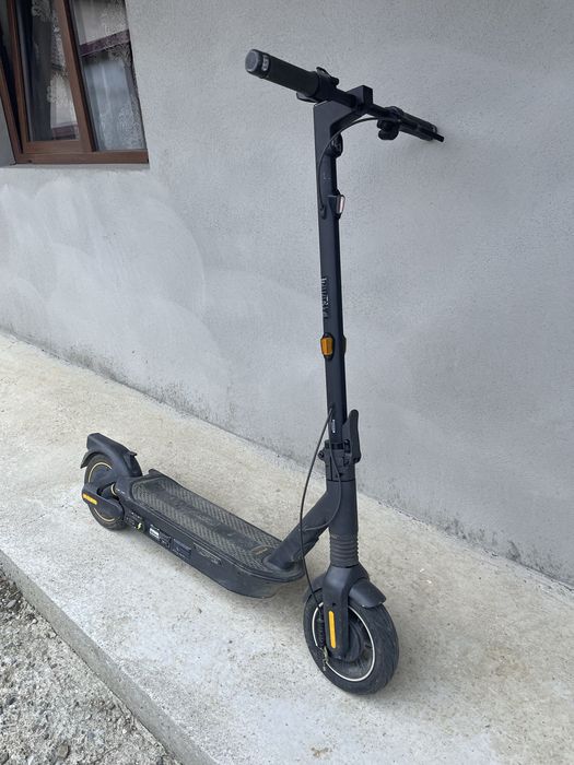 Trotineta ninebot g2 max