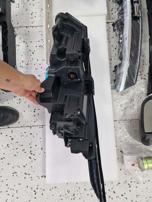 Передние фары на BYD Destroyer 05