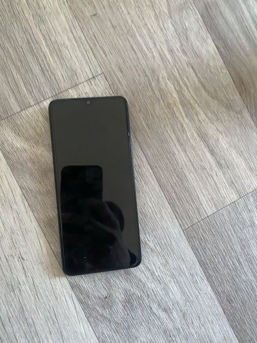 Продам два телефона Redmi A3,Vivo Yo3