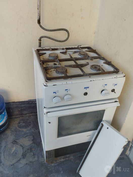 Продаётся газовые плиты.
