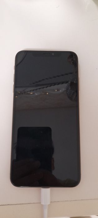 iPhone Xs Max 256GB DEFECT - restart / Face Id