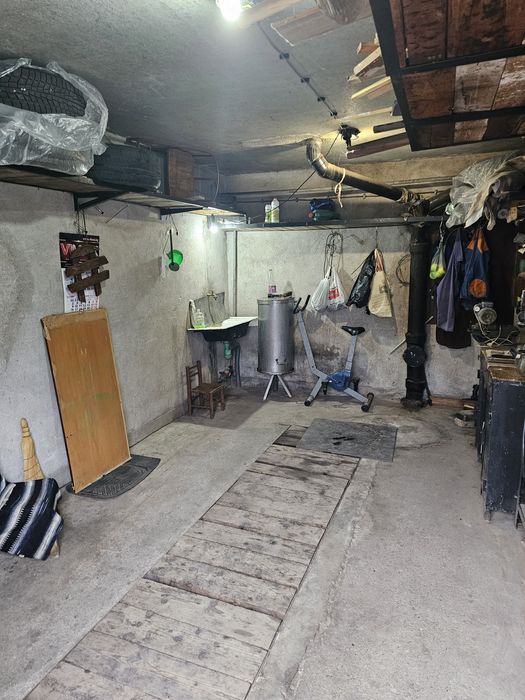 Продава се Гараж / Паркомясто в Стара Загора, Три чучура - север - 23 кв.м за 954 €/кв.м - Снимка #1