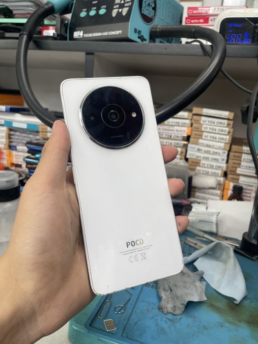 продам телефоны .