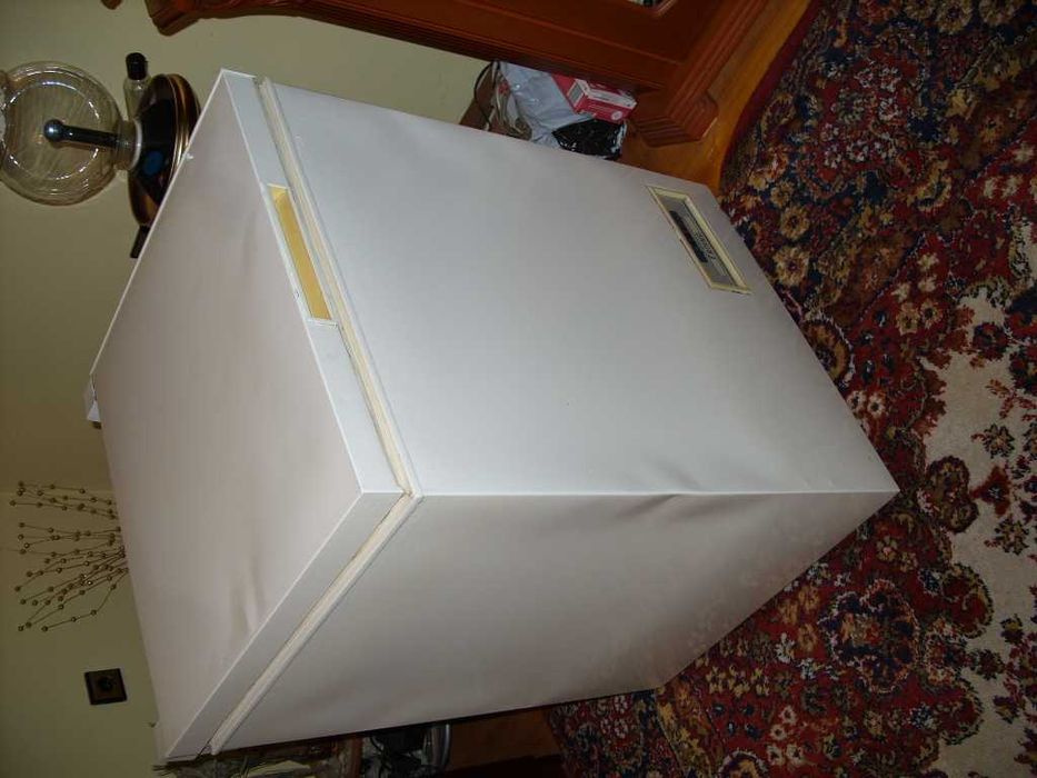 Продавам фризер Frinko тип ракла