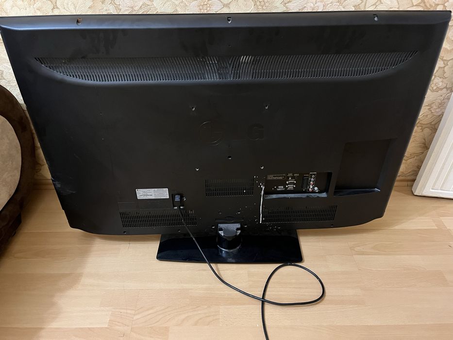 Продам телевизор