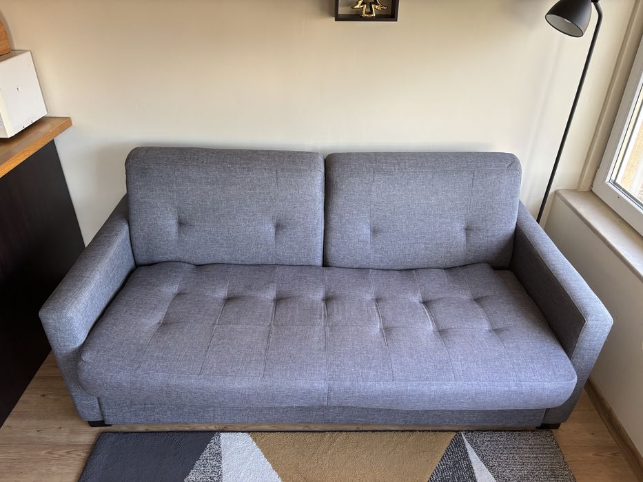 Диван Модерен Разтегателен и Компактен