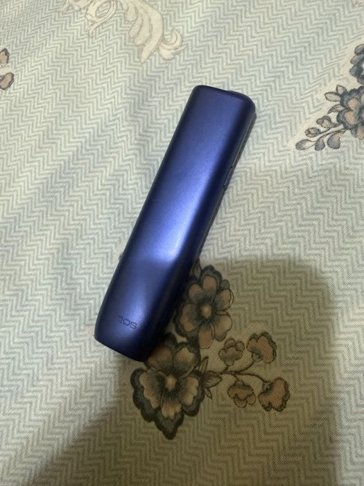 Iqos iluma albastru