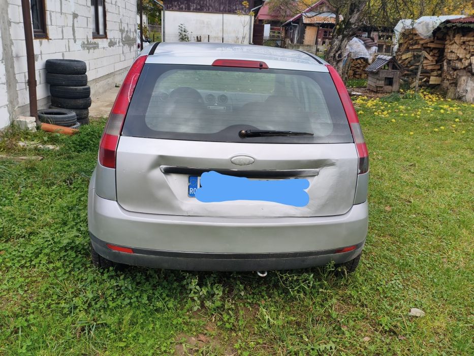 FORD Fiesta 2004 — imagine 3