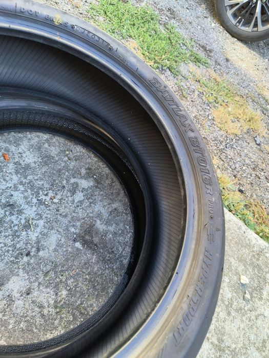 Bridgestone BT016R Pro гума за мотор