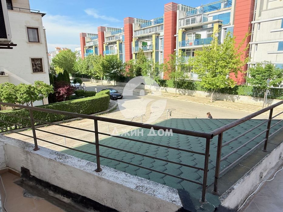 Продава се Двустаен апартамент в к.к. Слънчев бряг - 81 кв.м за 1223 €/кв.м - Снимка #6