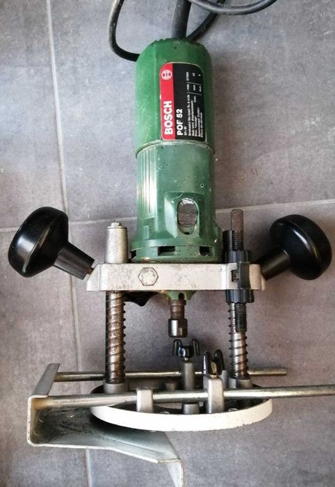 Masina De Frezat Pof 52 – Bosch