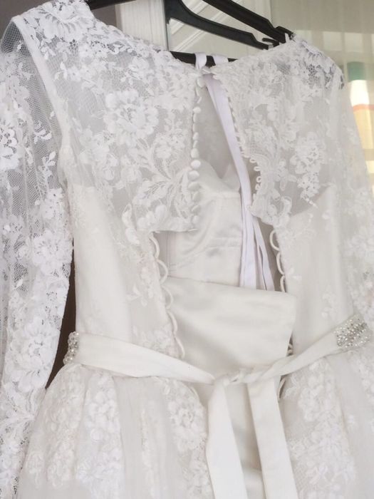 Свадебное платье