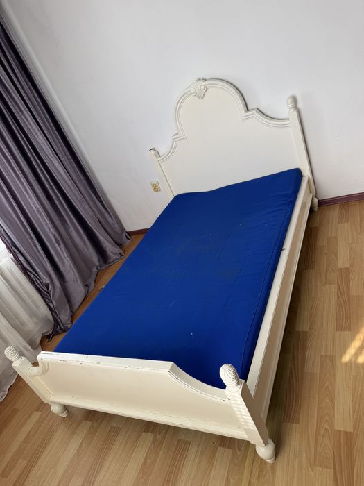 Кровать срочно продаю