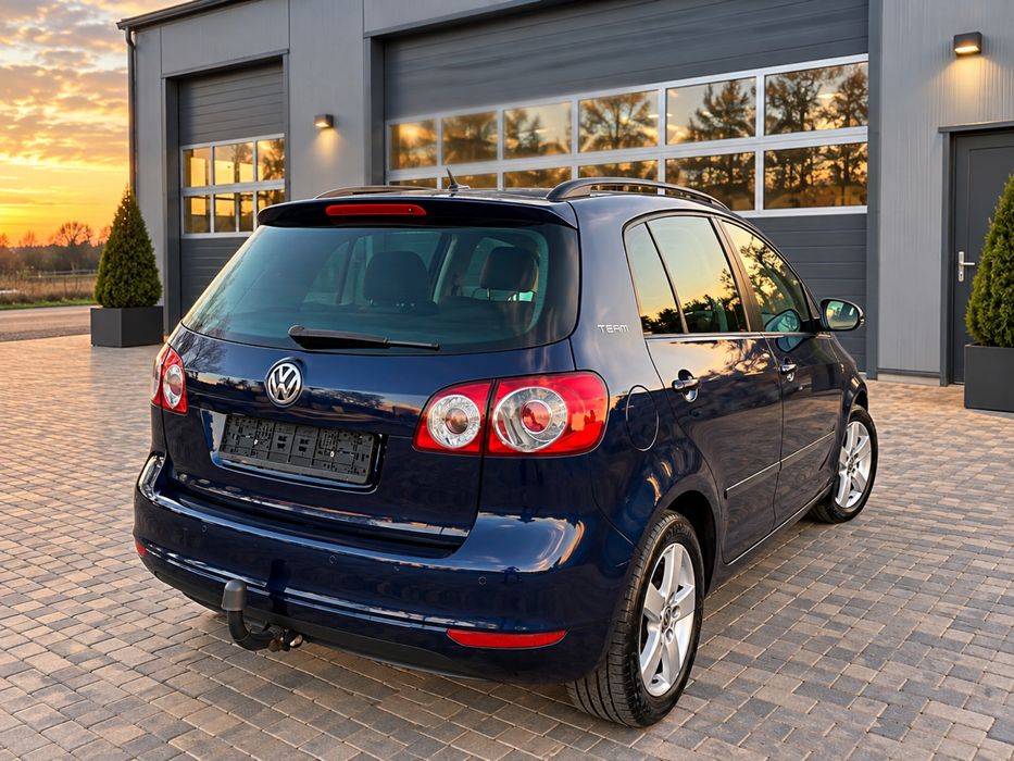 VOLKSWAGEN Golf 2011 — imagine 3