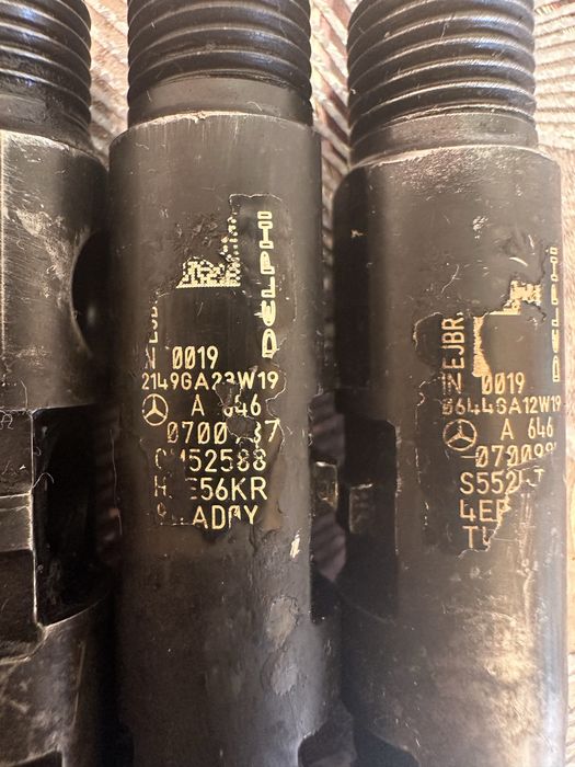 Set 4 Injectoare Mercedes 2.2 CDi 170CP ( E class / C Class / B Class)