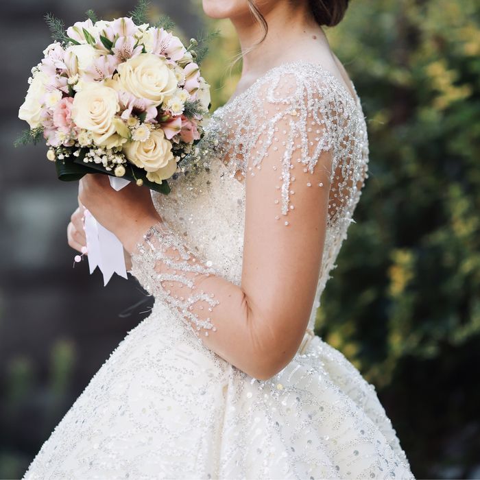 Булчинска (сватбена) рокля