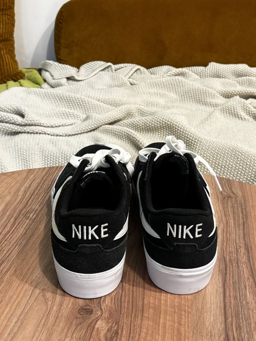 Nike SB Zoom Pogo Plus low sneakers