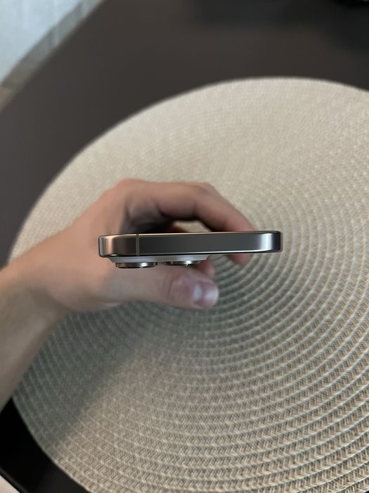 iPhone 16 Pro 128GB Desert Titanium - Отлично състояние