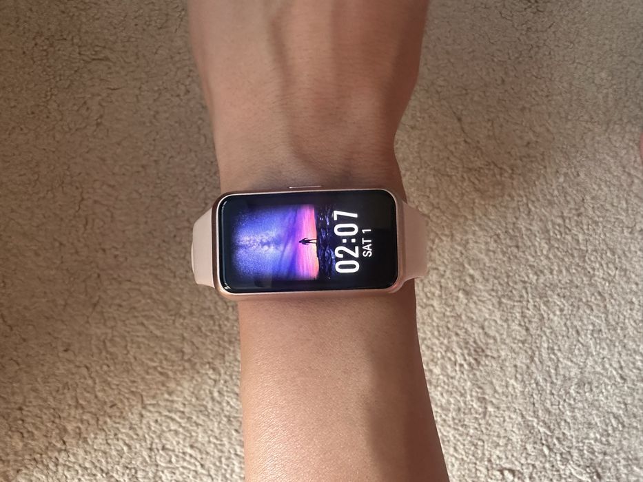 Смарт кривна Huawei Band 7